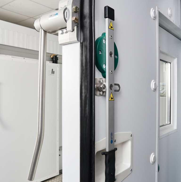 «ПрофХолод» второй год подряд произвел более 8 тысяч холодильных, маятниковых и технологических дверей