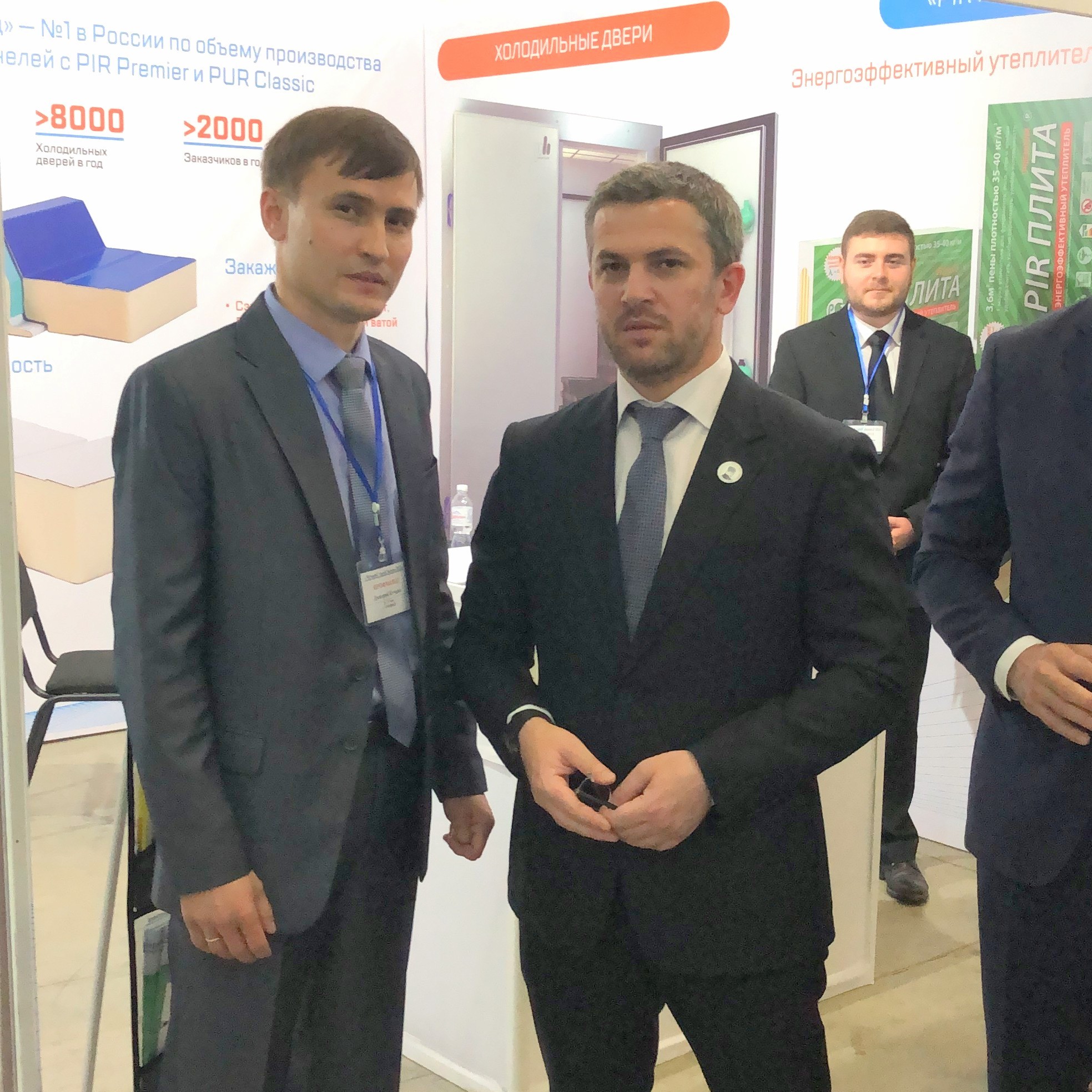 Министр экономического, территориального развития и торговли Чеченской Республики Бекхан Сатуев посетил стенд «ПрофХолода» на выставке «ЧеченСтройЭкспо»
